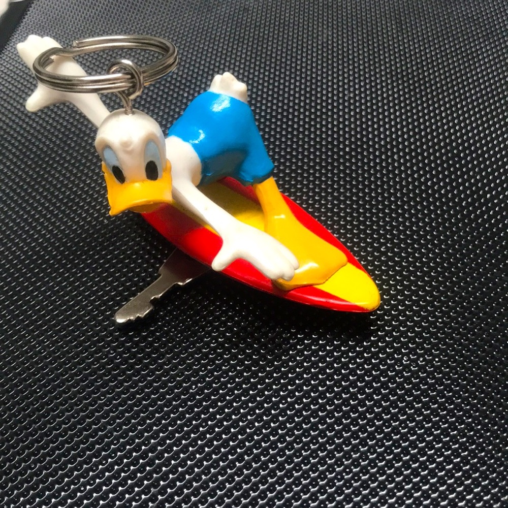 Vintage Walt Disney Donald Duck Surfer Keychain
